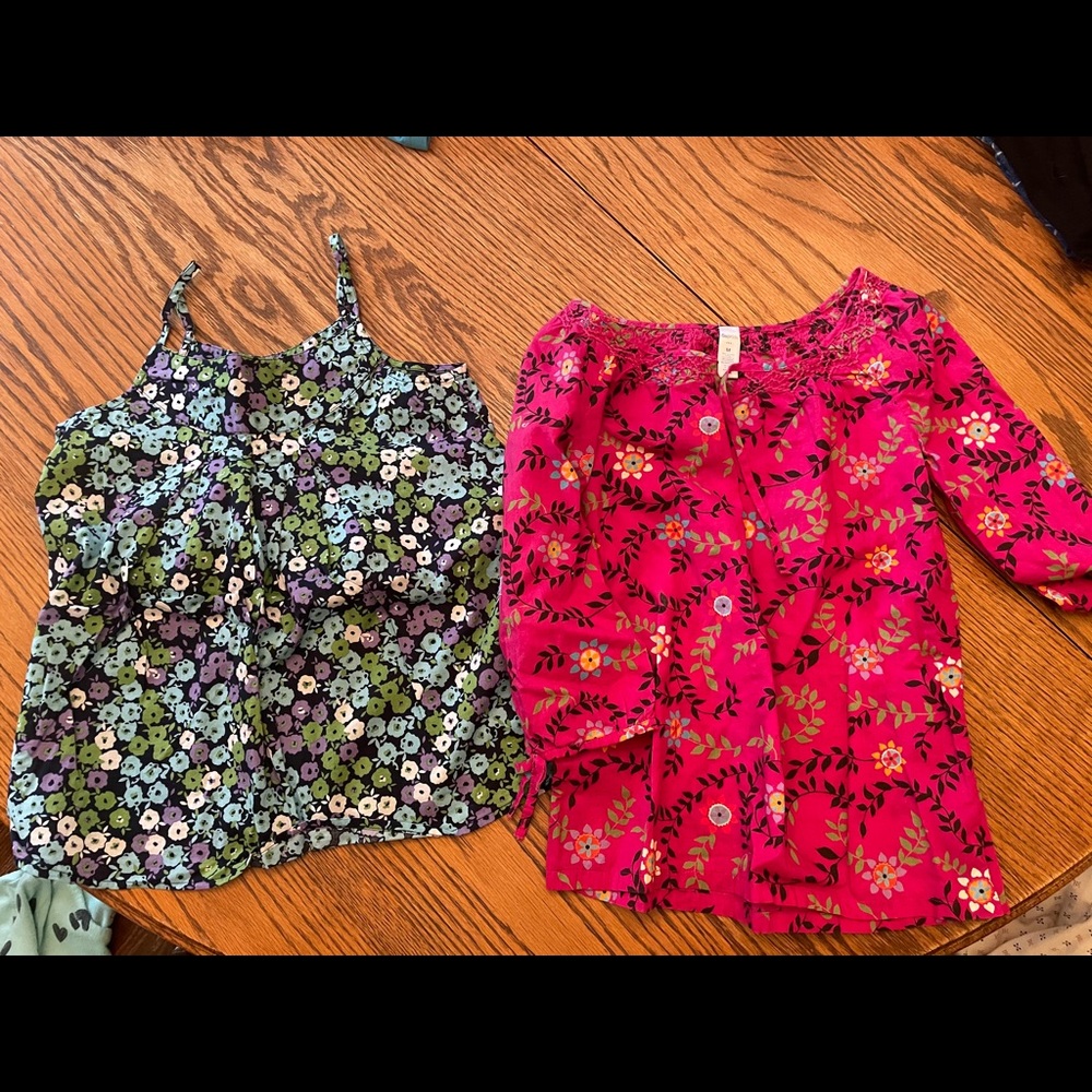 Gap Girls shirts set of two. Size medium